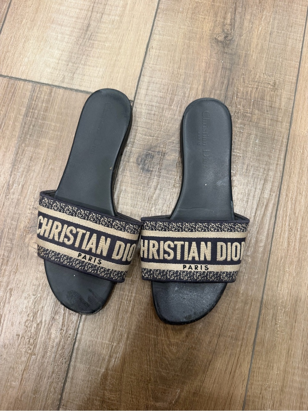 Men Accessories Subcategory Identification